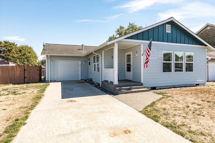 Property Photo: 1312 NW Kathleen Drive WA 98277