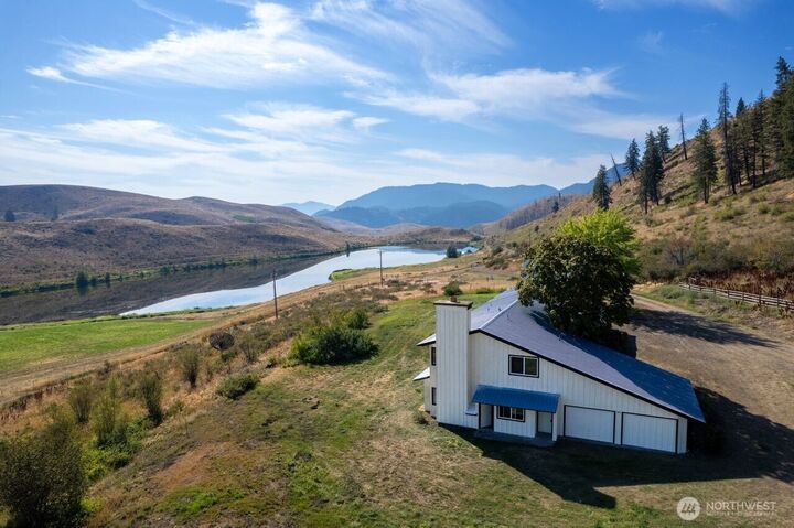 182  Frost Road  Twisp WA 98856 photo