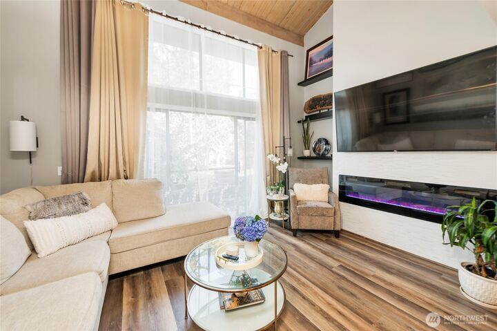 Property Photo: 7806 Birch Bay Drive 308 WA 98230