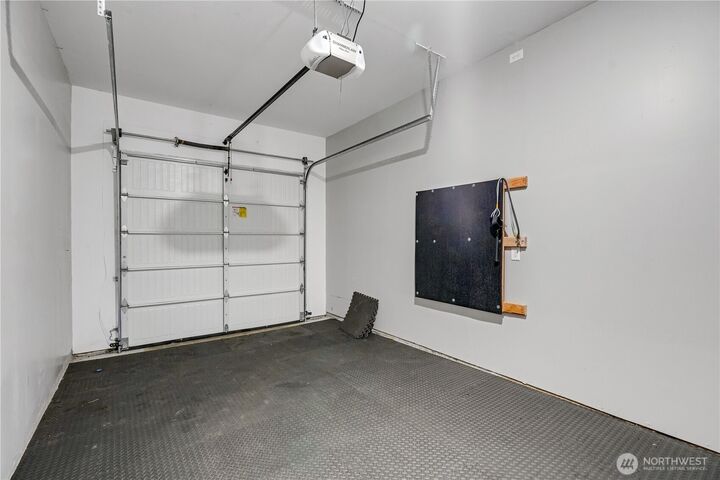 Property Photo: 15549 SE 160th Pl. WA 98058