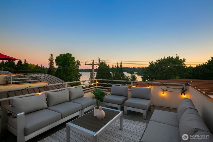 7700 E Green Lake Drive N A7  Seattle WA 98103 photo