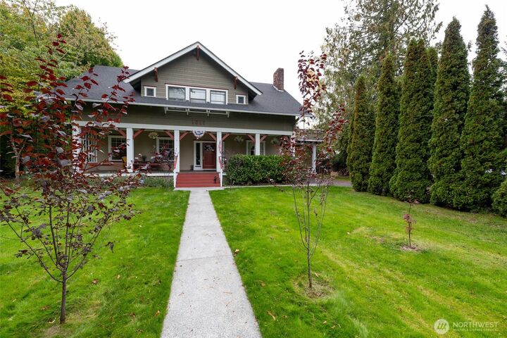 1011  Caveness Drive  Centralia WA 98531 photo