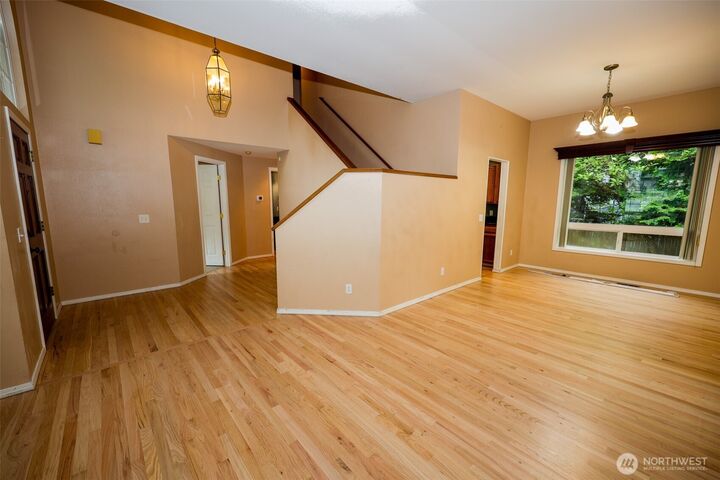 Property Photo: 11857 SE 321st Place WA 98092