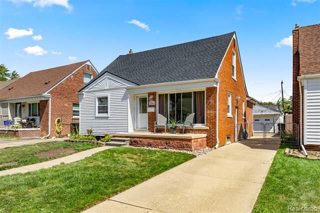 Property Photo: 10045 Ruth Avenue MI 48101