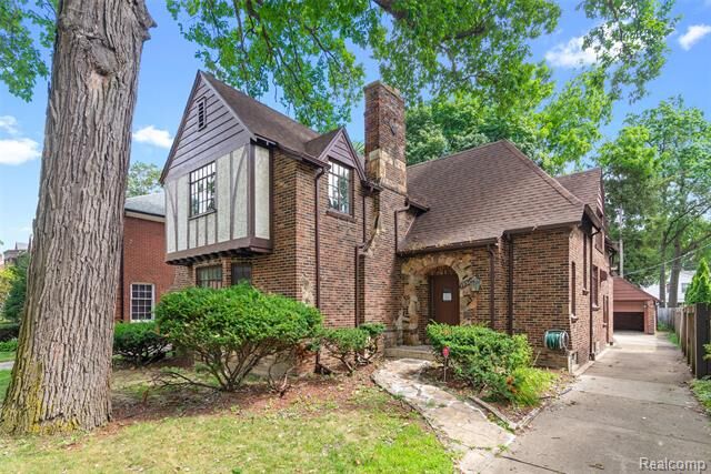 Property Photo: 19510 Stratford Road MI 48221
