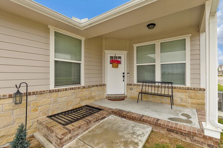 Property Photo: 331 N 127th St E KS 67206