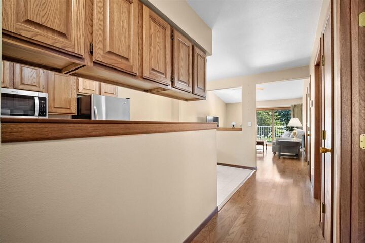 Property Photo: 683 Beechwood Court 2F WI 54971
