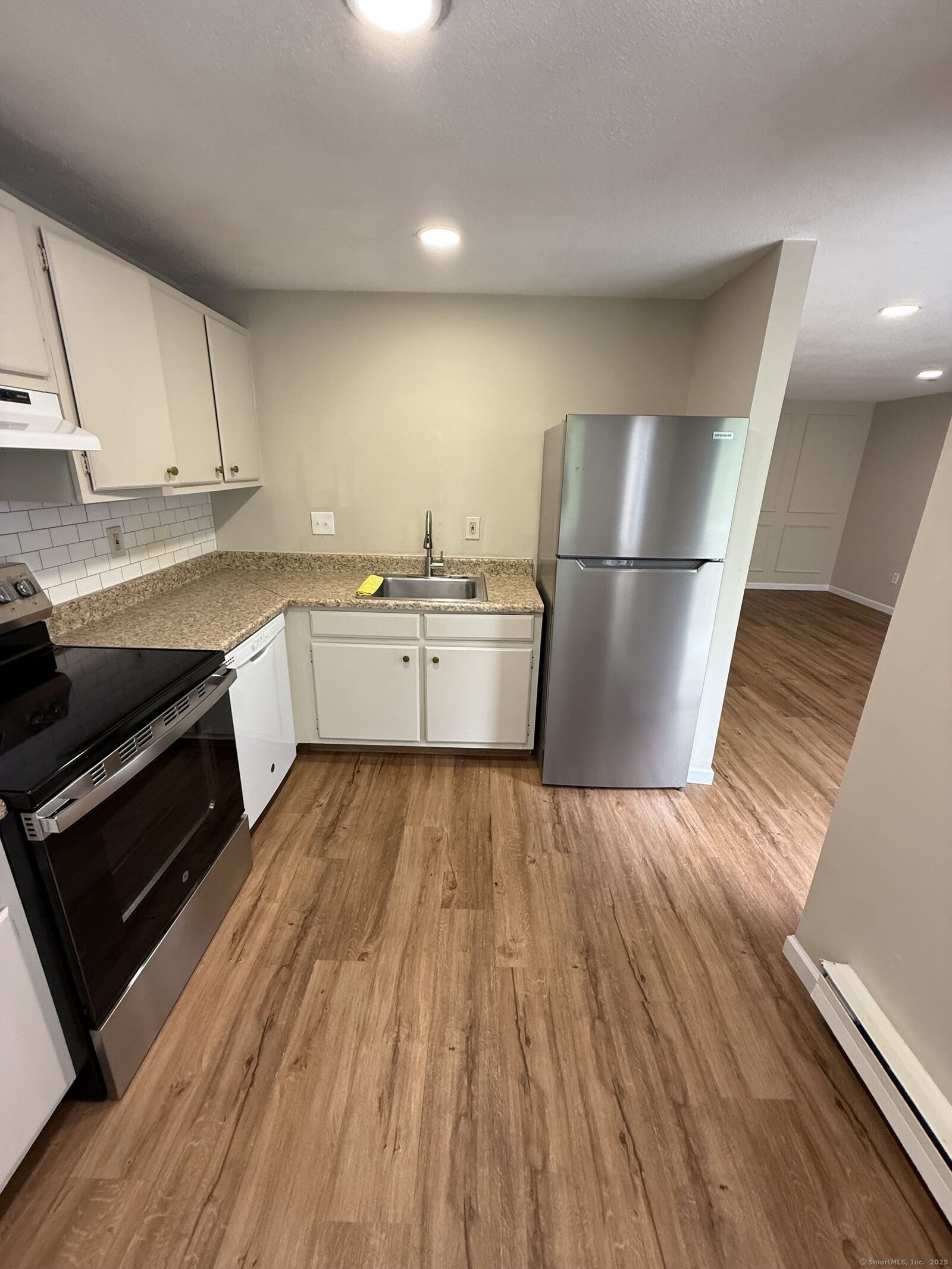 Property Photo:  7 Padanaram Road J233  CT 06811 
