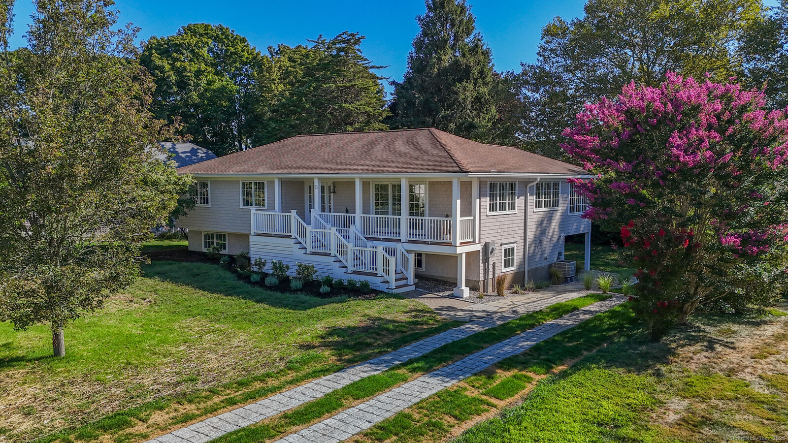 Property Photo:  15 Highland Terrace  CT 06443 