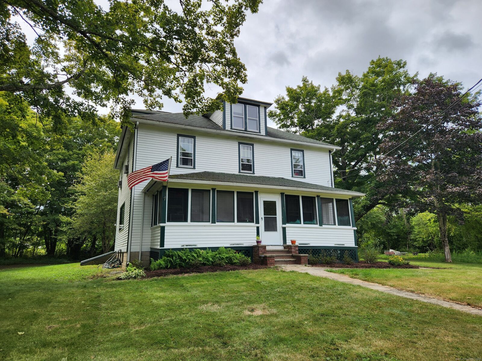 Property Photo:  4 Old Colchester Road  CT 06231 