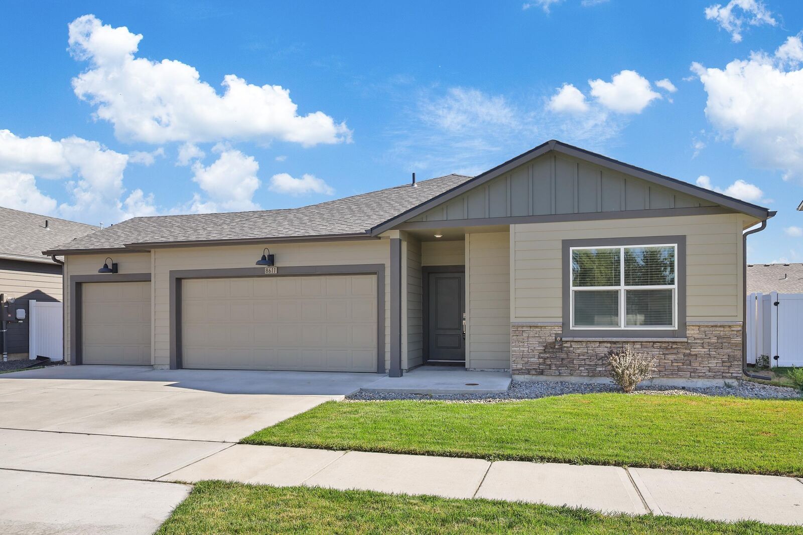 Property Photo: 8611 W Silver St WA 99004