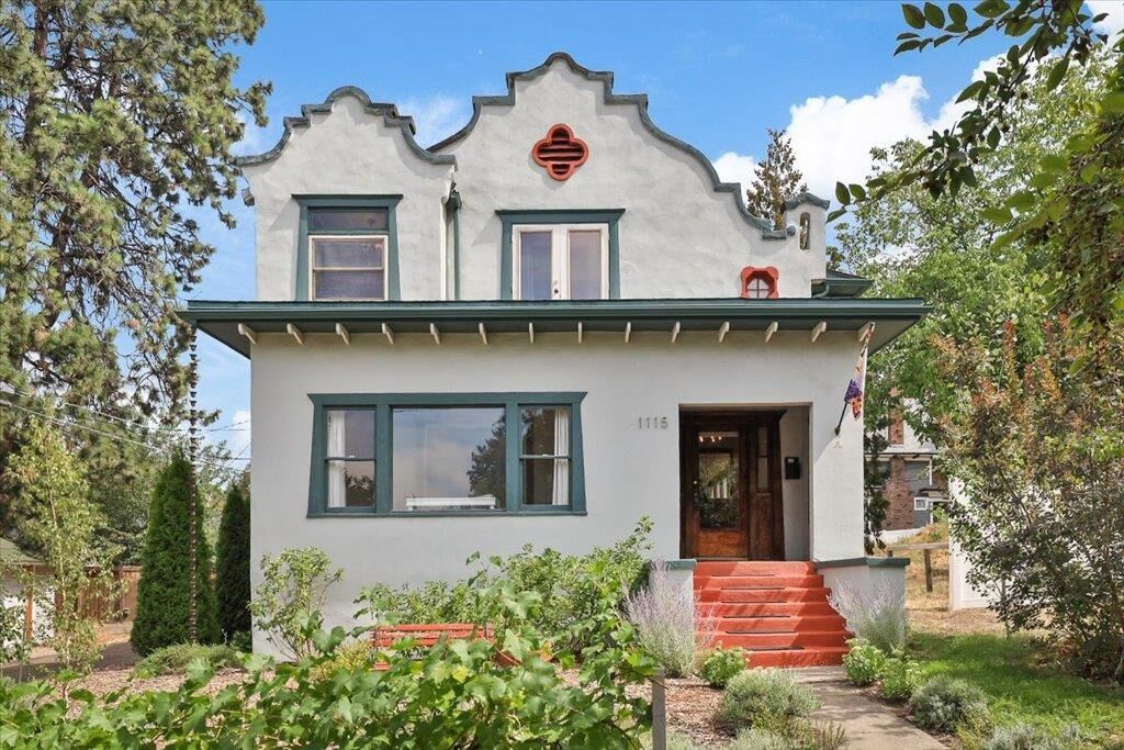 Property Photo: 1115 S Cedar St WA 99204