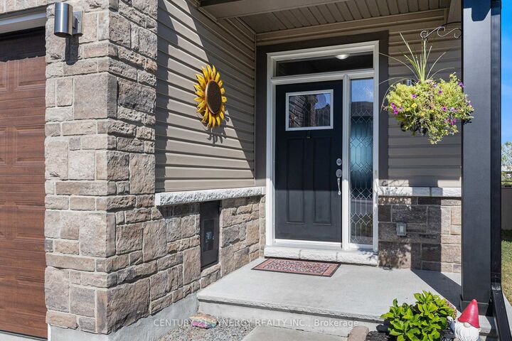 Property Photo: 63 Stokes Drive ON K7C 0J6