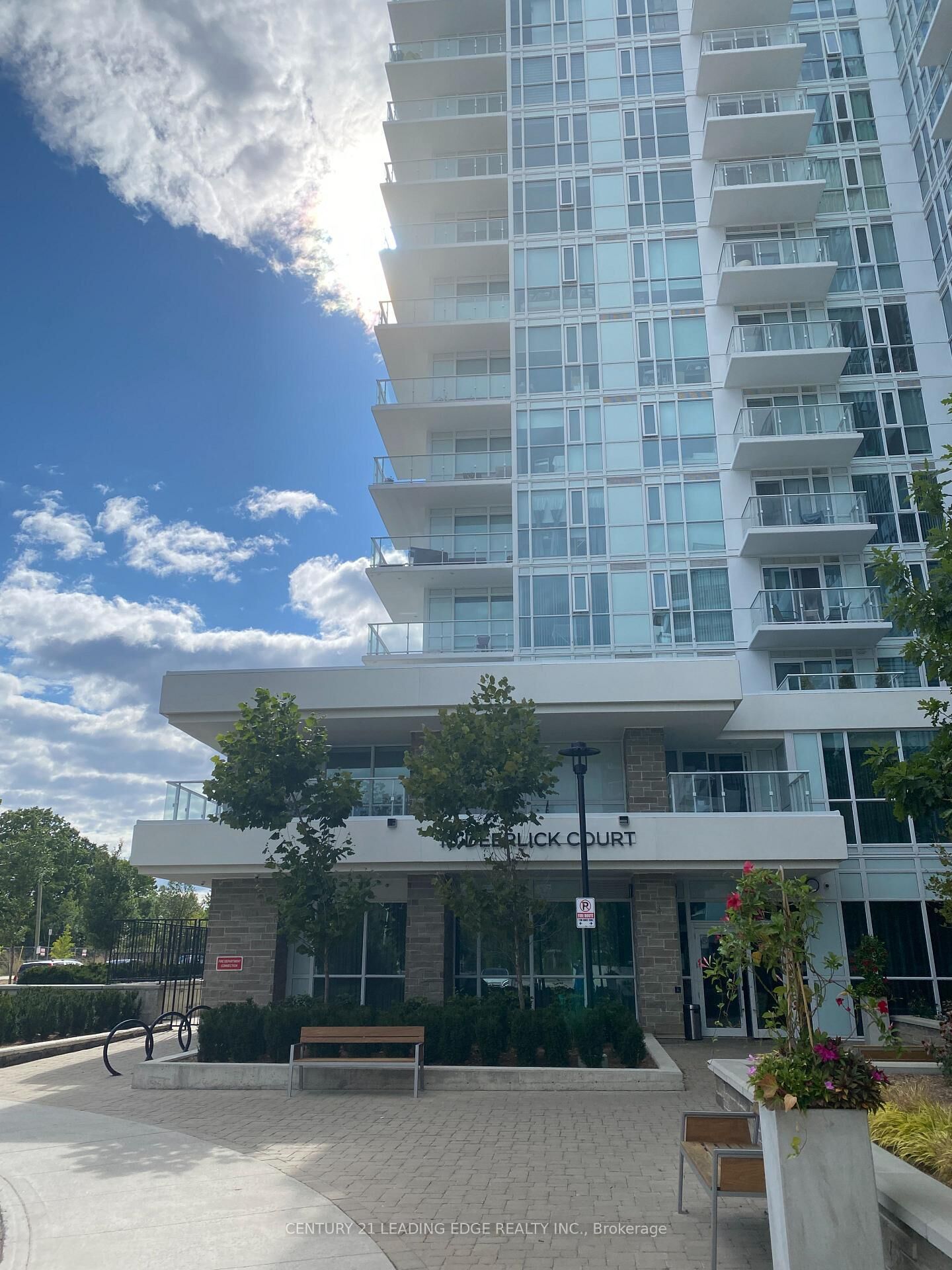 Property Photo: 10 Deerlick Court 1307 ON M3A 0A7