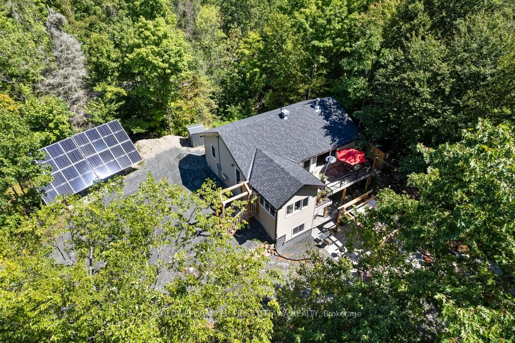 Photo de la propriété: 4031 Bolingbroke Road ON K0H 2B0