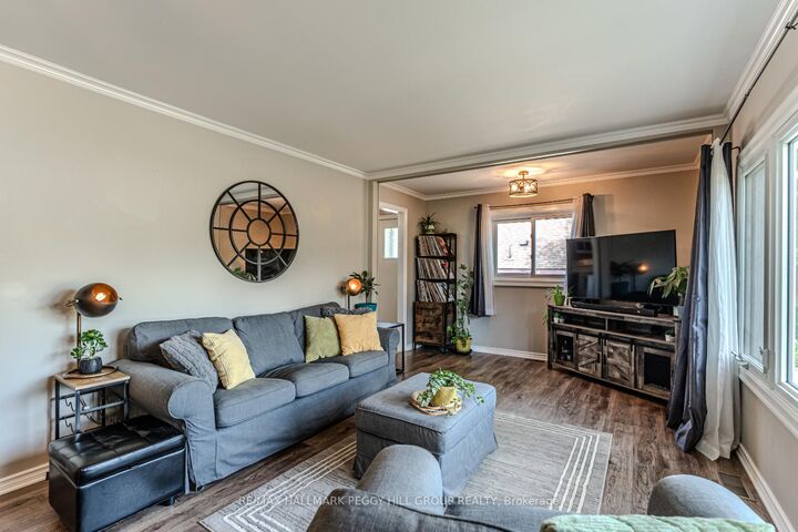 Property Photo: 730 Quebec Street ON L4R 1E6
