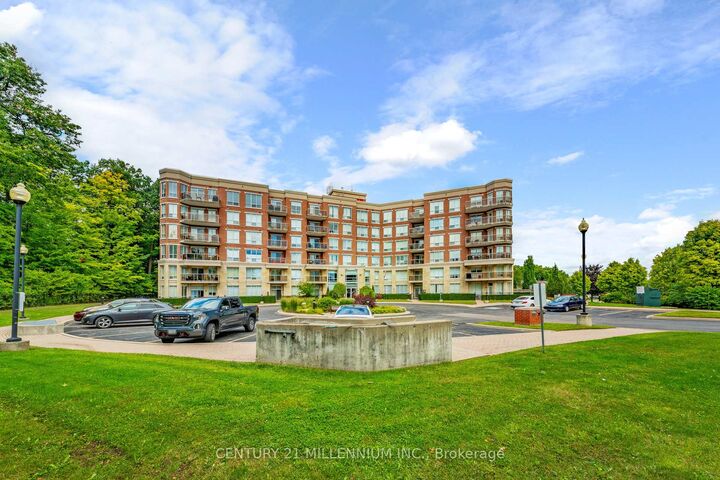 Property Photo: 483 Faith Drive Ph4 ON L5R 0A1
