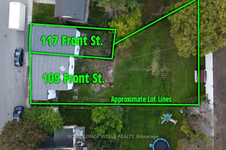 Property Photo:  109 Front Street  ON N0B 2E0 
