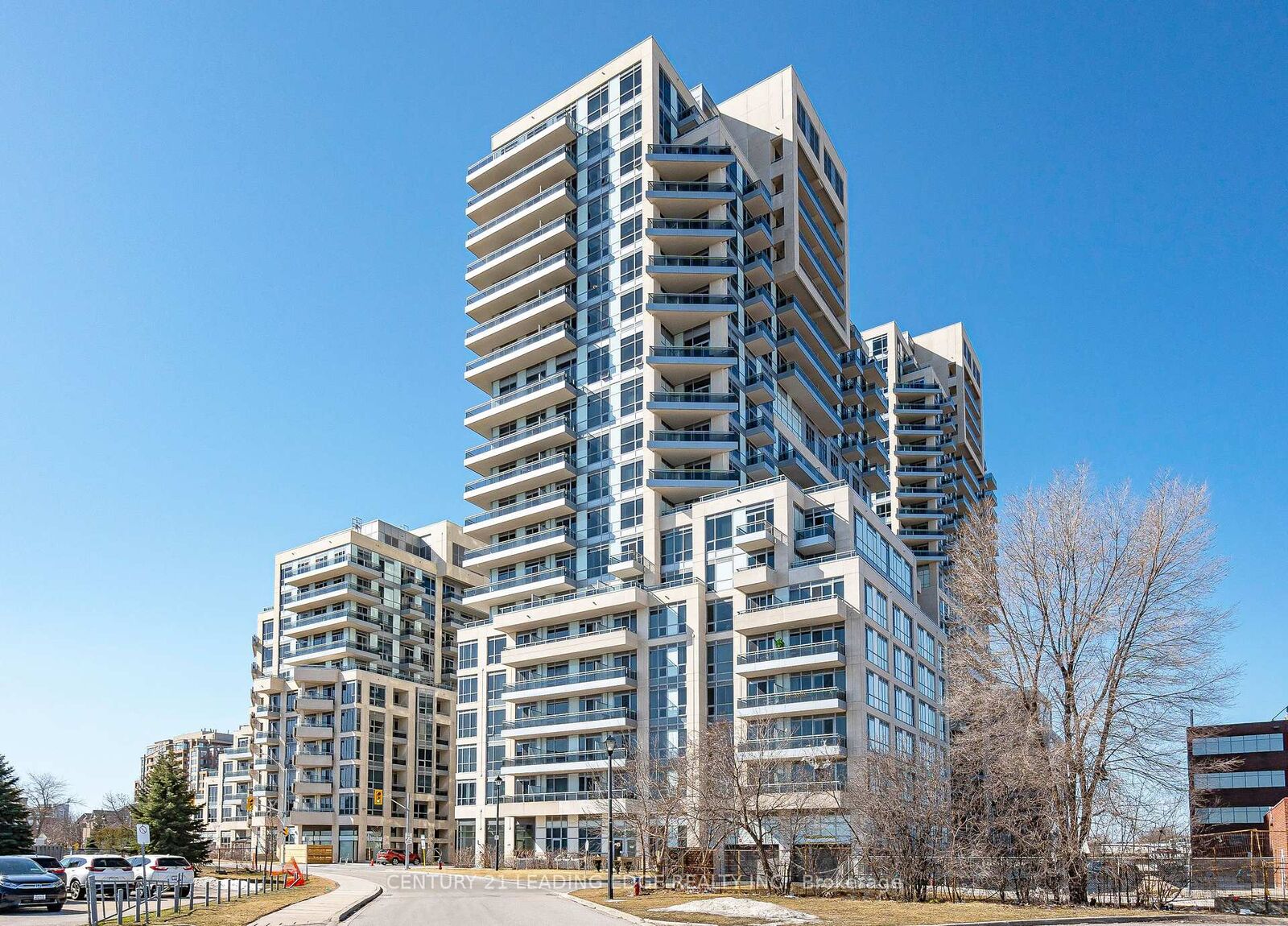 Property Photo:  9205 Yonge Street 1001  ON L4C 1V5 
