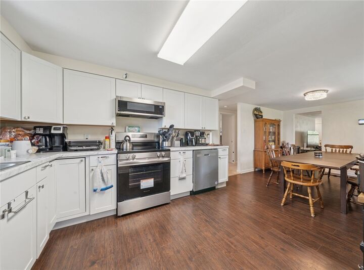 Property Photo: 901 N 2nd St PA 15644