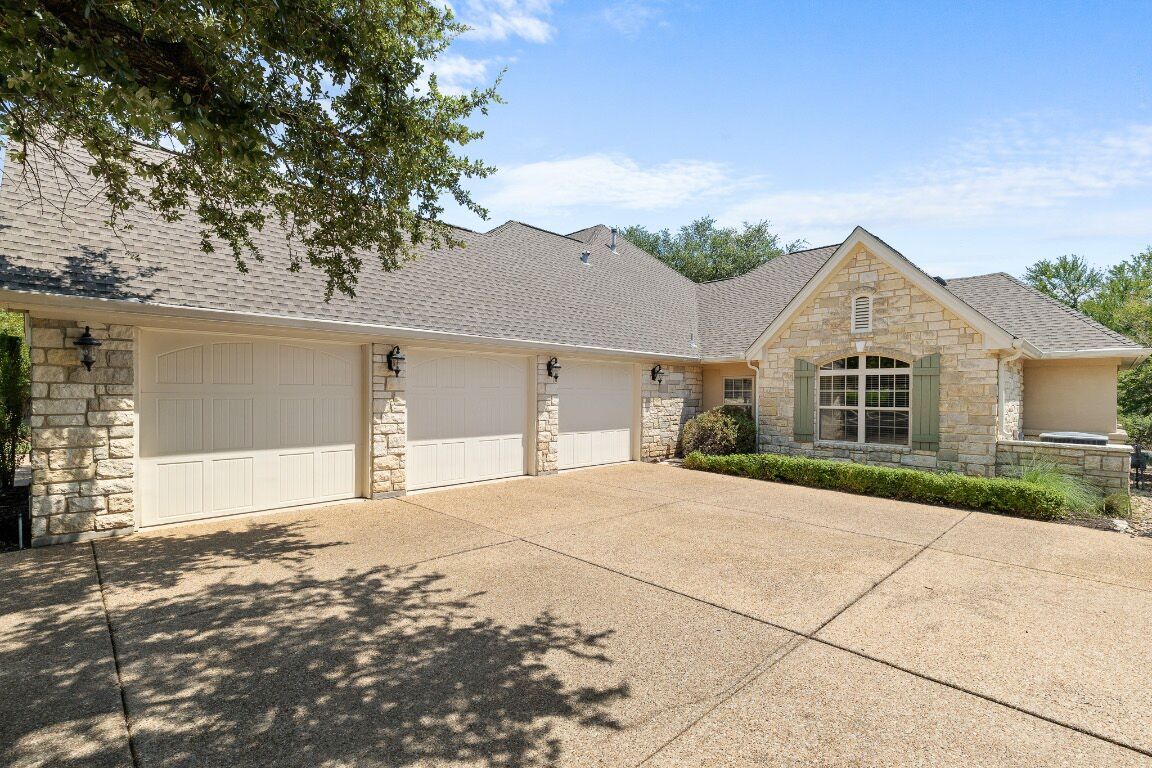 Property Photo:  204 Orion Road  TX 78633 