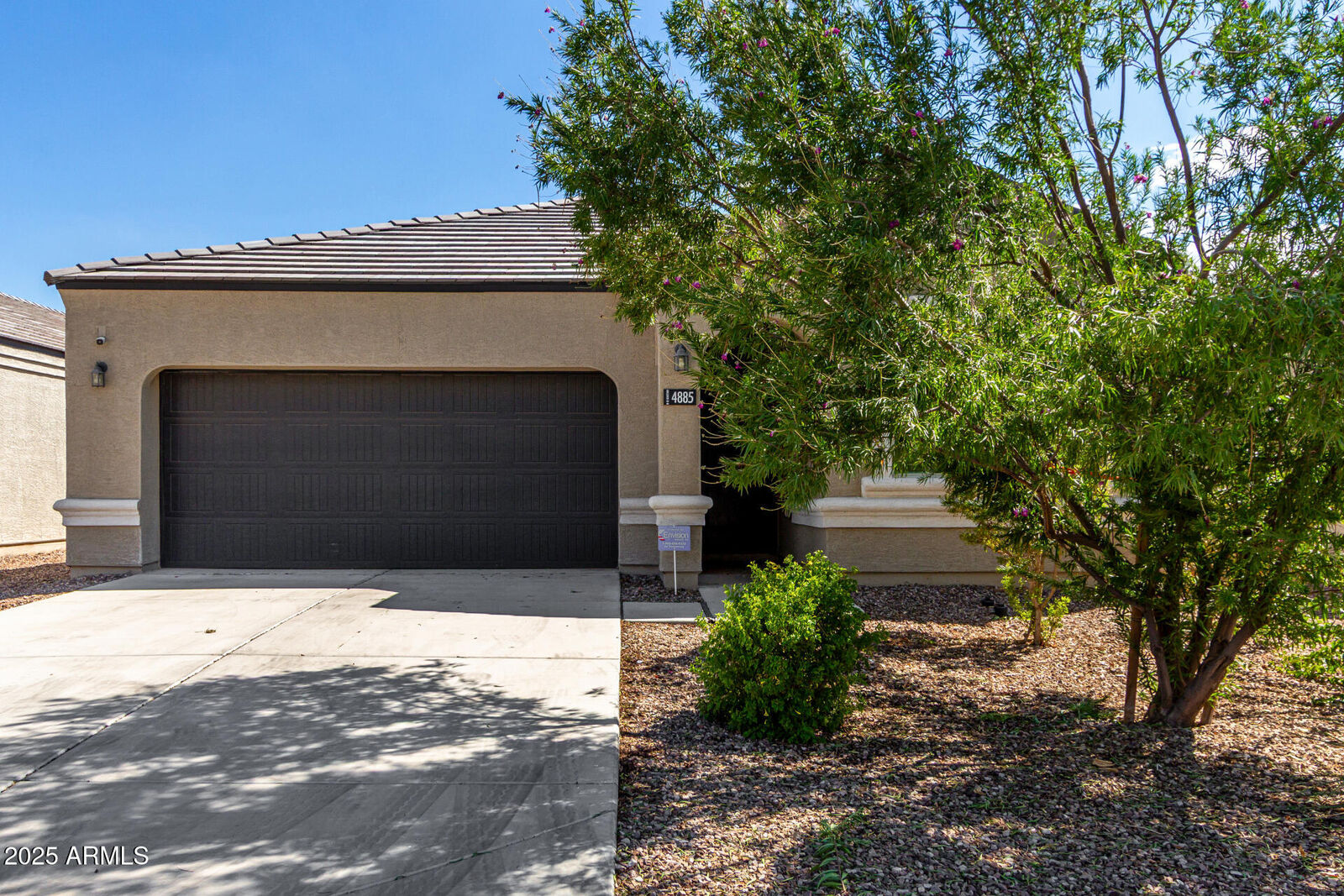 Property Photo: 4885 E Chromium Road AZ 85143