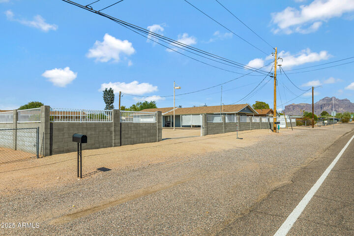 Property Photo: 1274 W Tepee Street AZ 85120