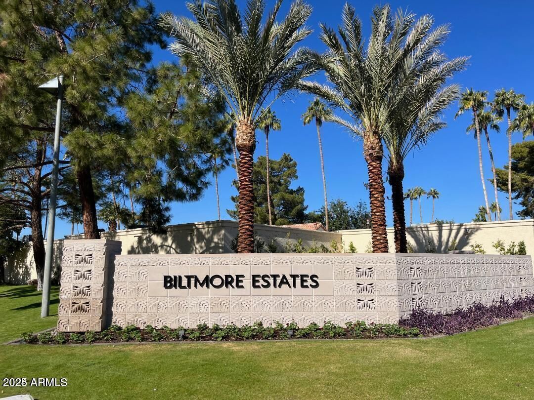 Property Photo: 5110 N 31st Way 317 AZ 85016