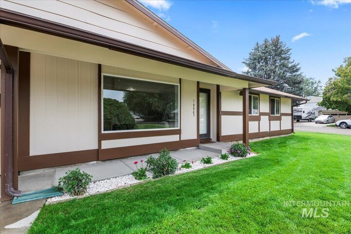 Property Photo:  10045 W Sussex Dr  ID 83704 