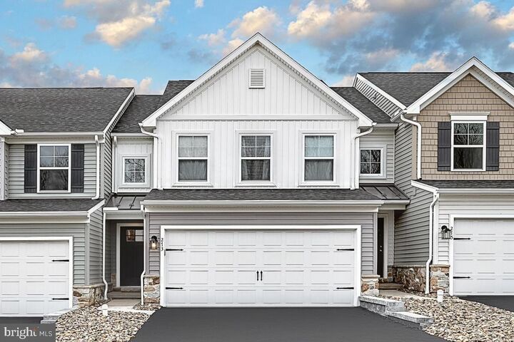 2045 Hampden Court Lot 14  Enola PA 17025 photo