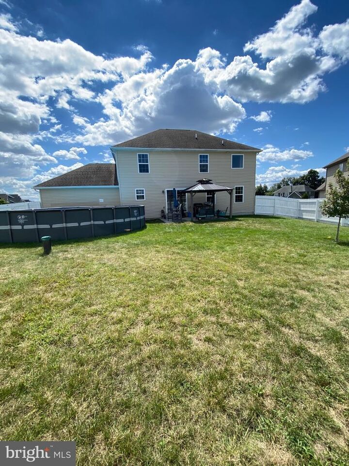 Property Photo: 9337 Lindale Avenue PA 17225