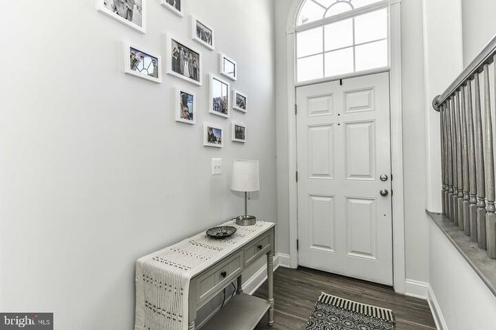 Property Photo: 15390 Ballerina Loop VA 22193