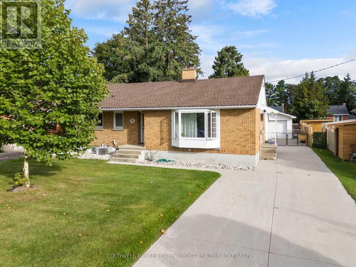 Property Photo:  26 Marianna Drive  ON N6P 1B7 