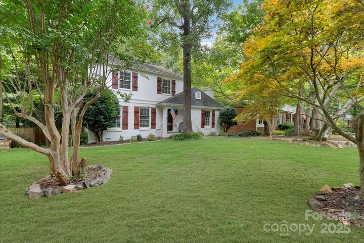 Property Photo: 822 Ingraham Place NC 28270