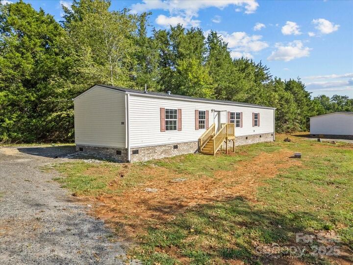 Property Photo:  280 Bob Hardin Road  NC 28139 