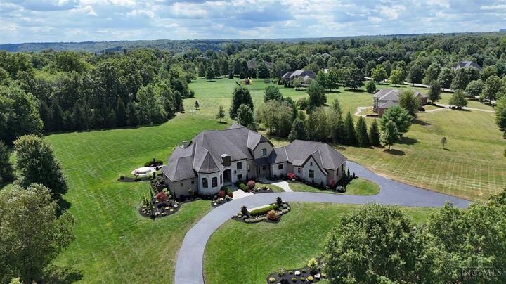 Property Photo: 9020 Whisperinghill Drive OH 45242