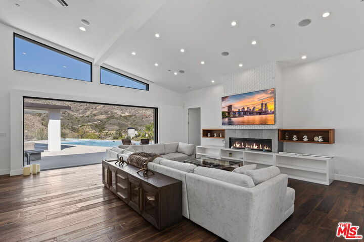 Property Photo: 31830 Lobo Canyon CA 91301