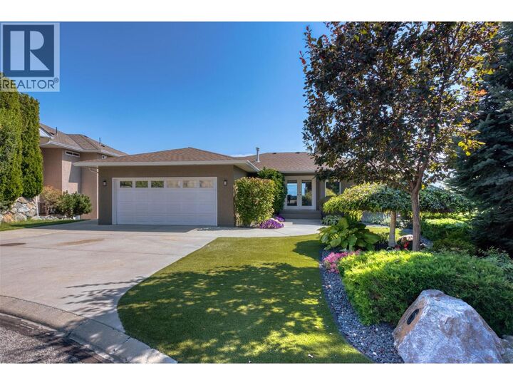 Property Photo: 3333 Chancellor Place 6 BC V4T 2S9