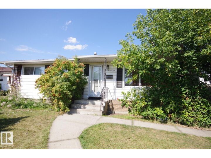 Property Photo:  9412 134 Av NW  AB T5E 1H7 