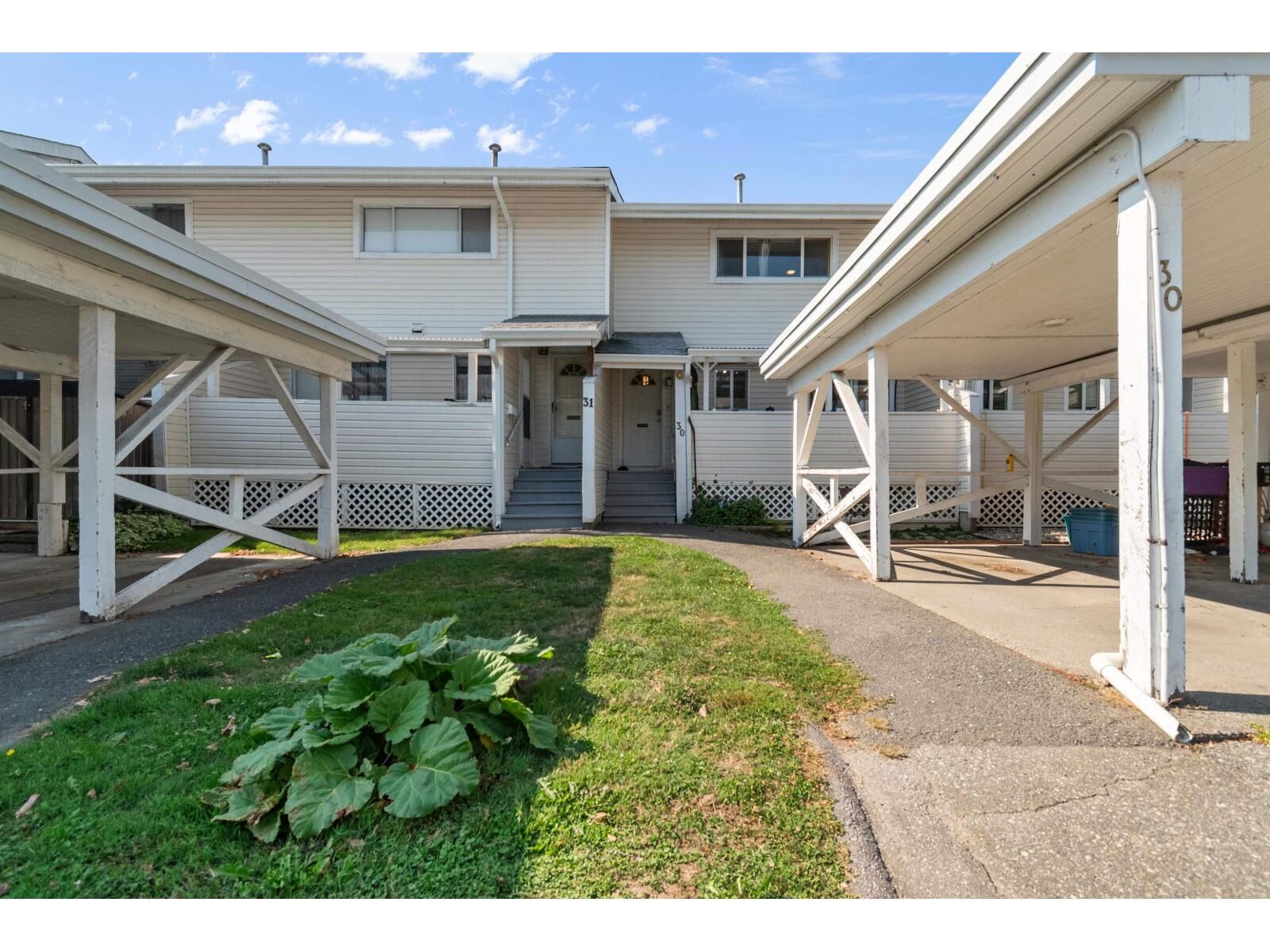 Property Photo: 45215 Wolfe Road 30 BC V2P 1V5
