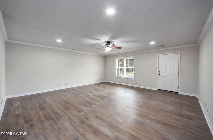 Property Photo: 212 W 15th Street TN 38382