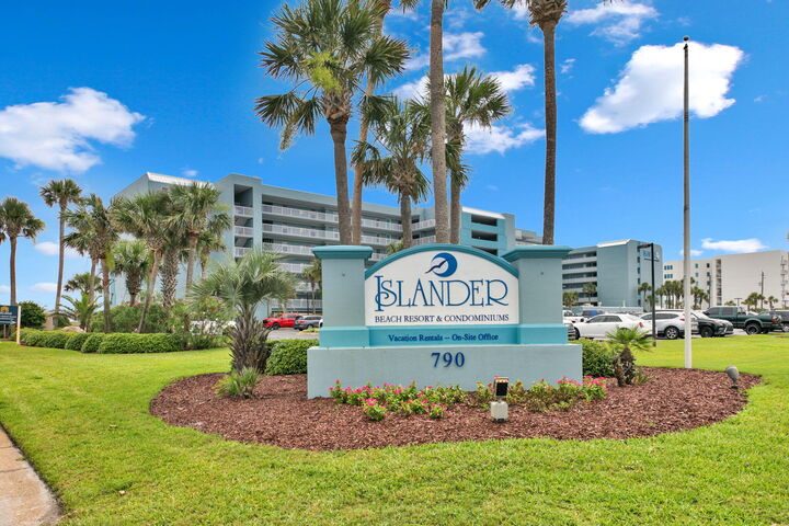 Property Photo: 790 Santa Rosa Boulevard 7011 FL 32548