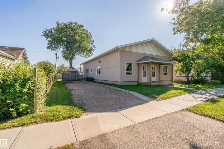 Property Photo: 4606 51 Ave AB T9N 2G4