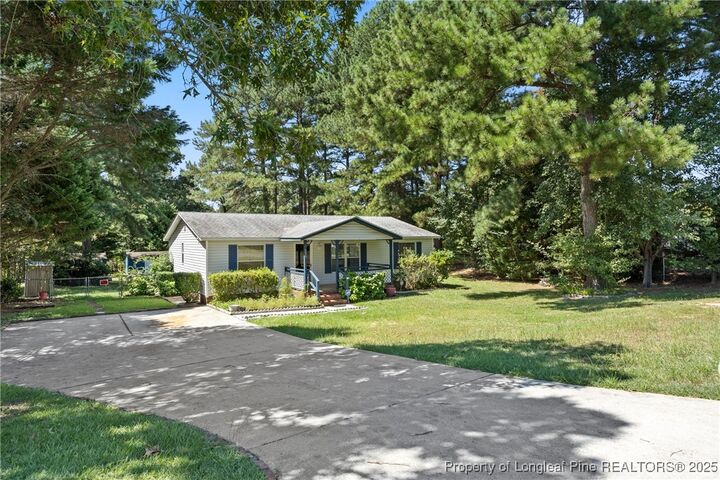 529 Dunrobin Drive  Raeford NC 28376 photo