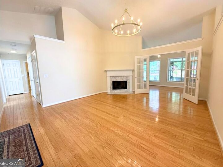 Property Photo:  535 Suwanee East Drive  GA 30043 