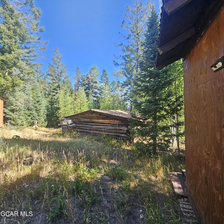 Property Photo: 4863 County Road 14S CO 80459