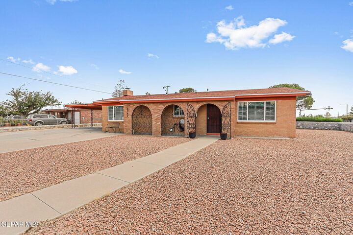Property Photo: 10362 Kellogg Street TX 79924
