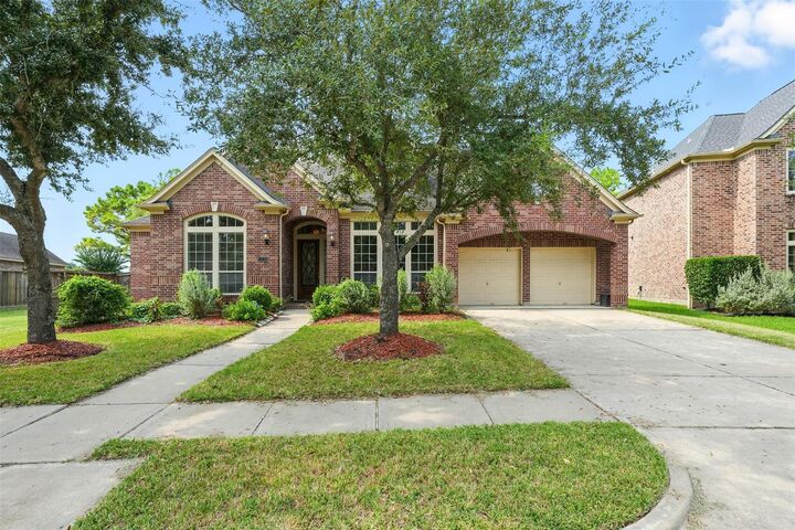 Property Photo:  12515 Stoney Creek Drive  TX 77584 