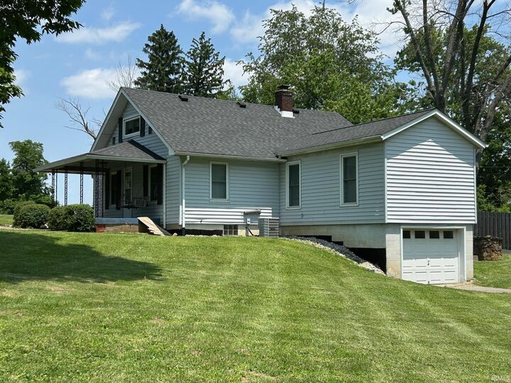 Property Photo: 2511 S Rockport Road IN 47403