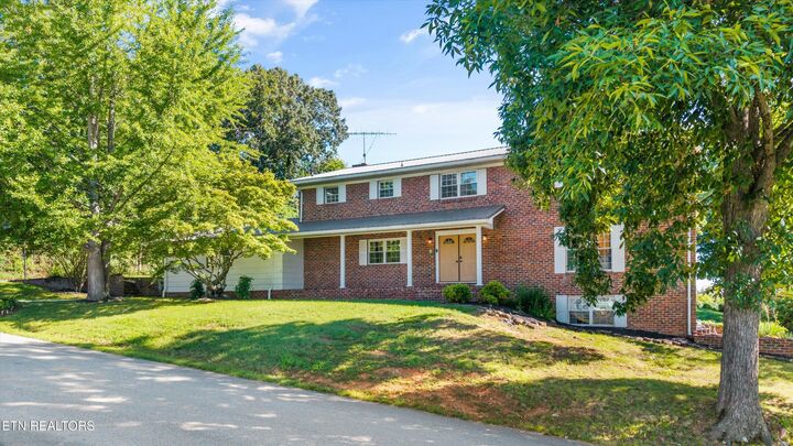 Property Photo: 201 Highland Circle TN 37772